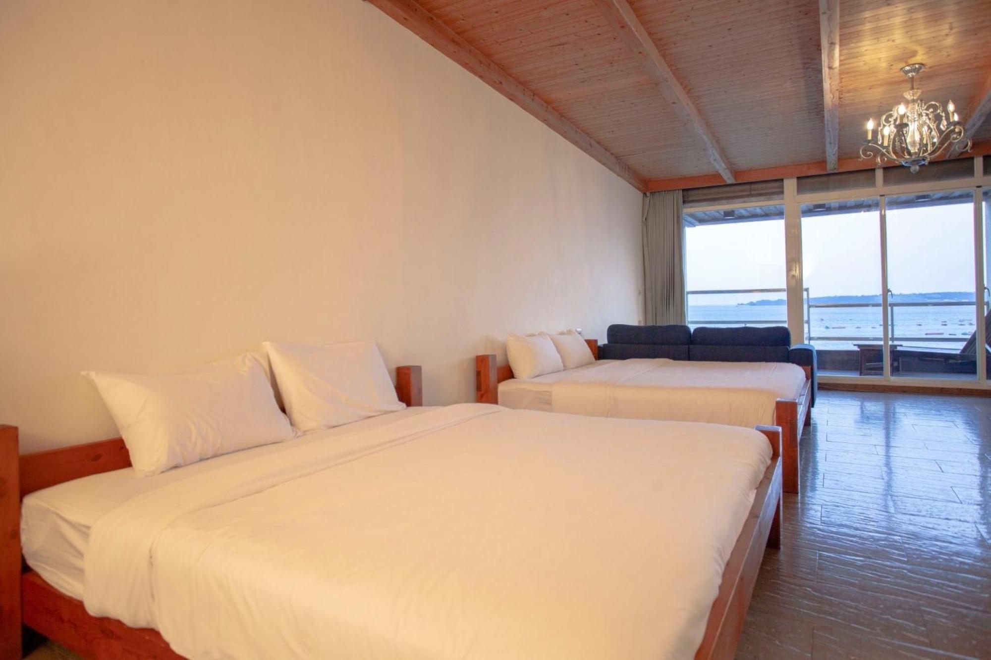 Far Falla Hotel Nanwan Bagian luar foto