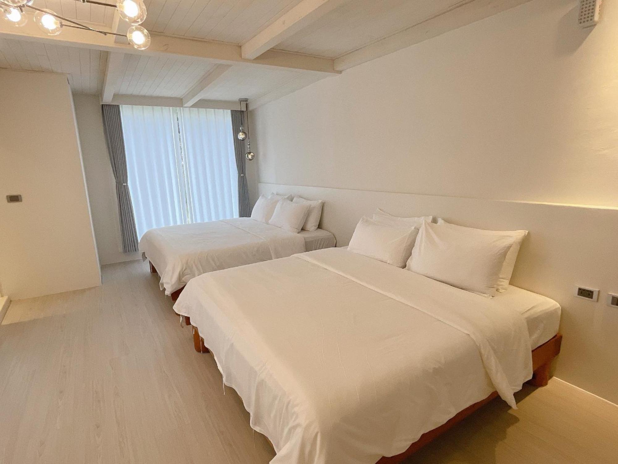 Far Falla Hotel Nanwan Bagian luar foto
