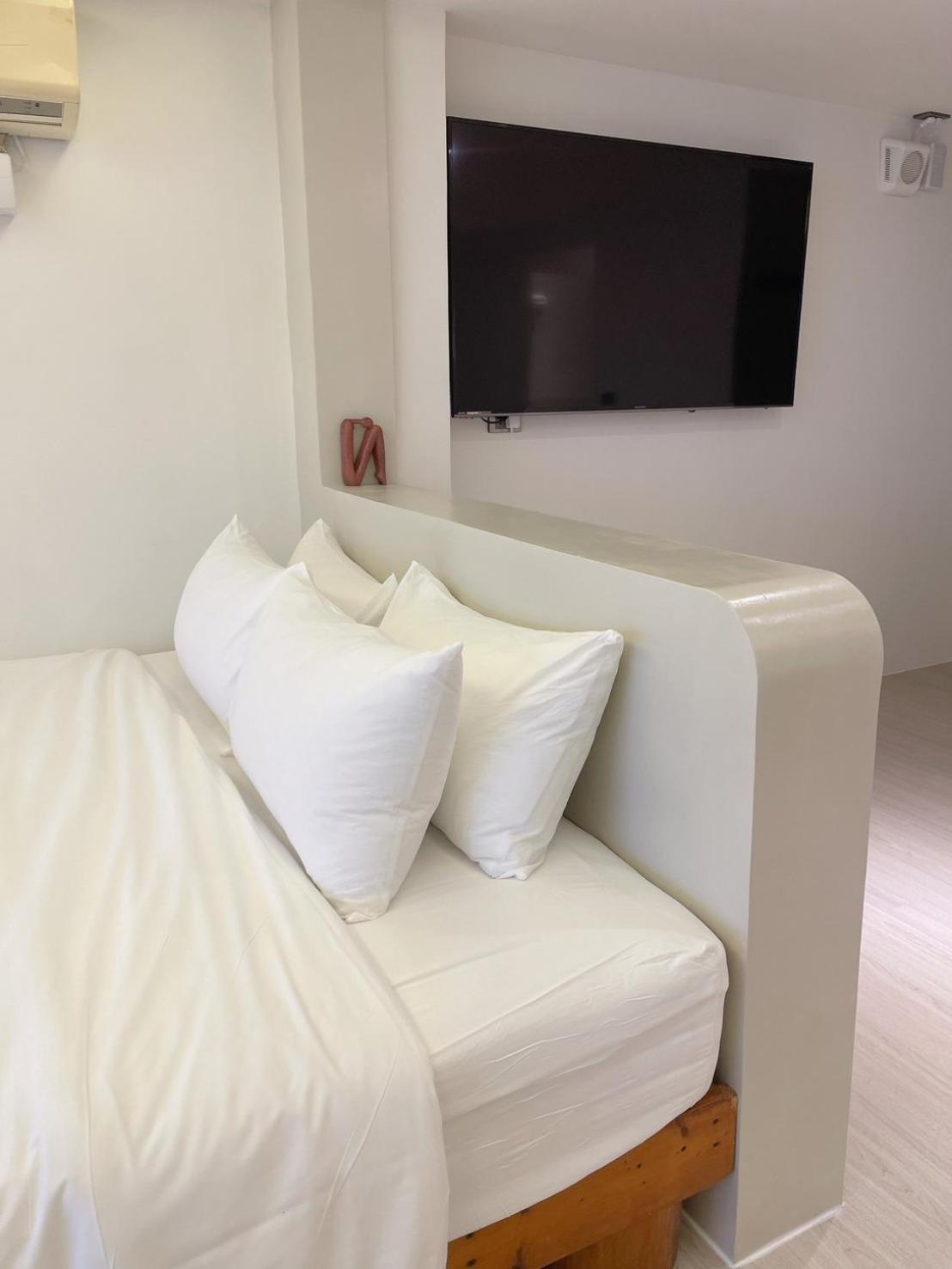 Far Falla Hotel Nanwan Bagian luar foto